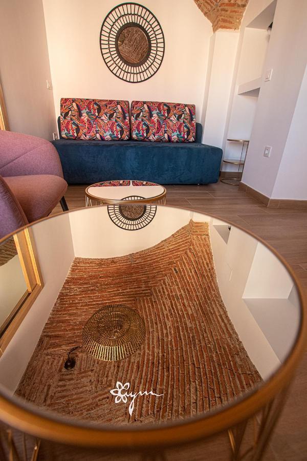 Turísticos Abrilymarzo Apartamento *
